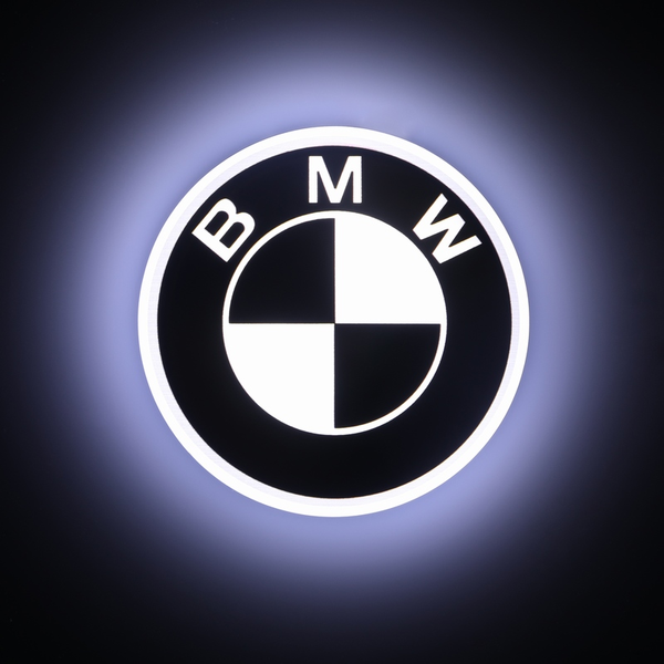 BMW 3D 光る エンブレム（青）